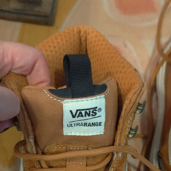 Vans Men's Tan and White Sneakers - Picture 2 of 8